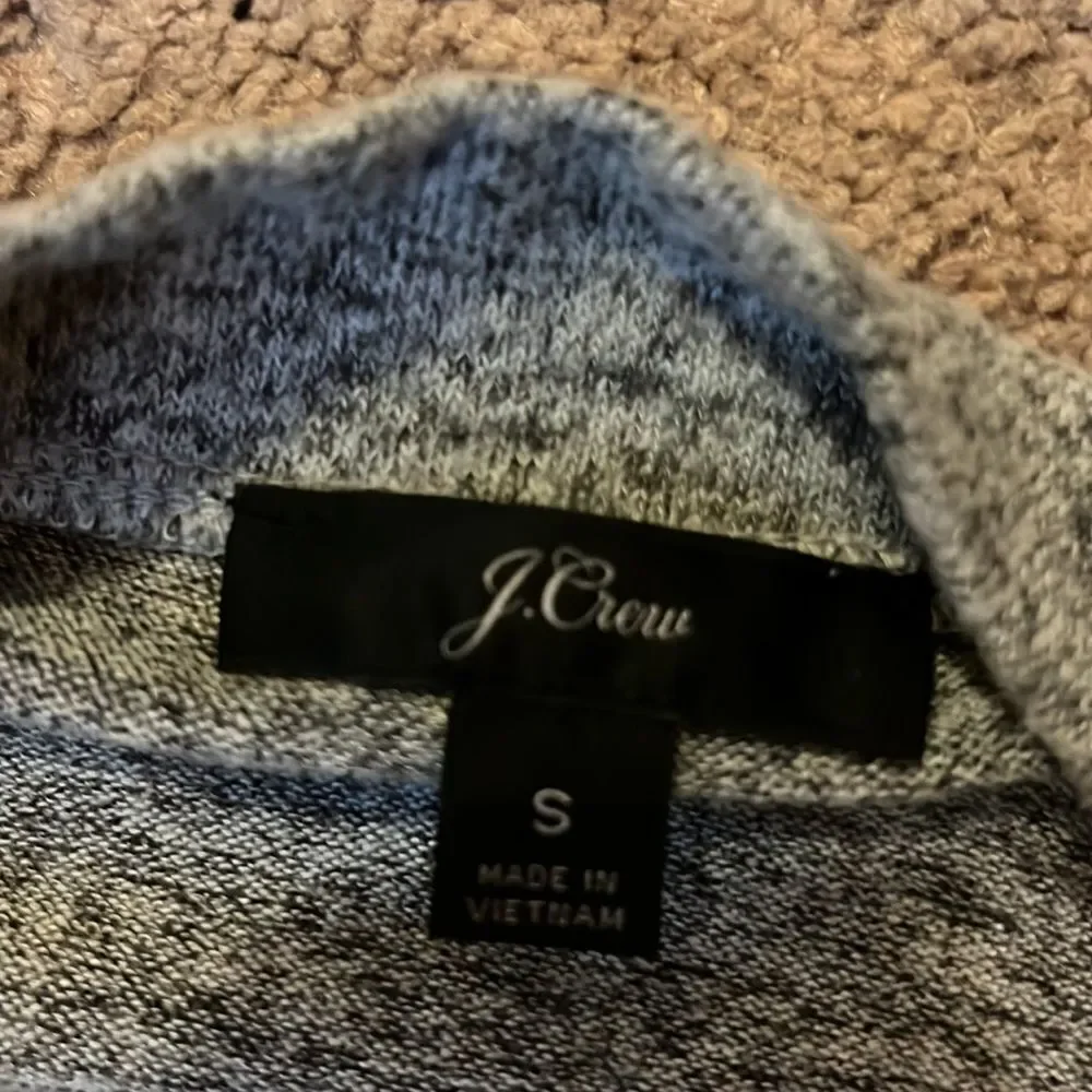 ‎J crew small sweater